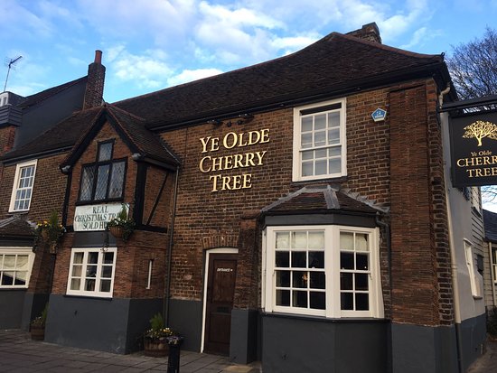 Ye Olde Cherry Tree pub quiz